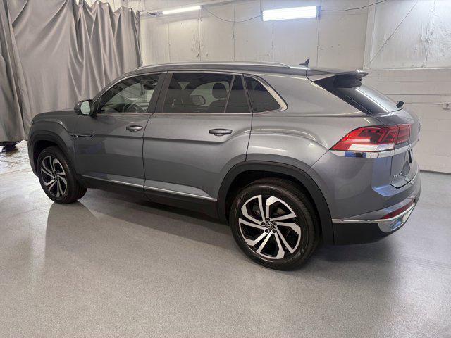 used 2022 Volkswagen Atlas Cross Sport car, priced at $32,990