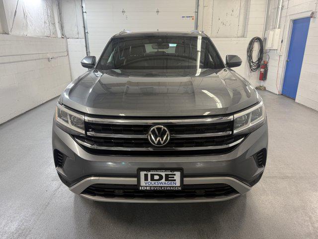 used 2022 Volkswagen Atlas Cross Sport car, priced at $32,990