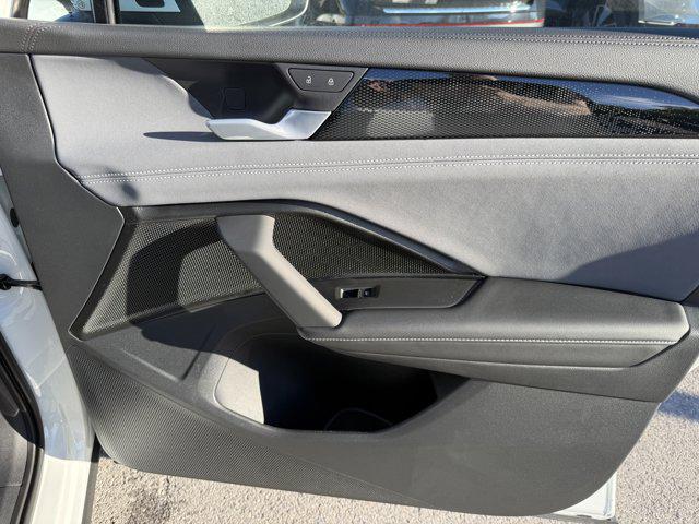 new 2025 Volkswagen Tiguan car, priced at $37,586