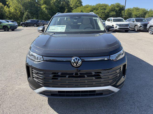 new 2025 Volkswagen Tiguan car, priced at $37,871