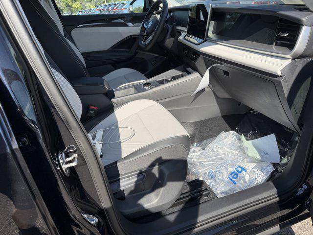 new 2025 Volkswagen Tiguan car, priced at $37,871