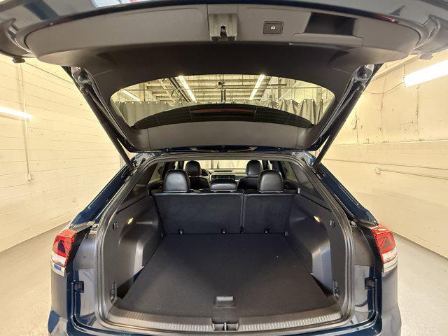used 2021 Volkswagen Atlas Cross Sport car, priced at $26,990