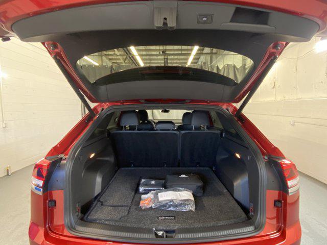 used 2021 Volkswagen Atlas Cross Sport car, priced at $27,590