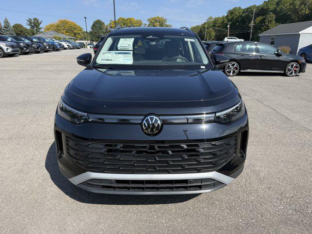 new 2025 Volkswagen Tiguan car, priced at $33,886