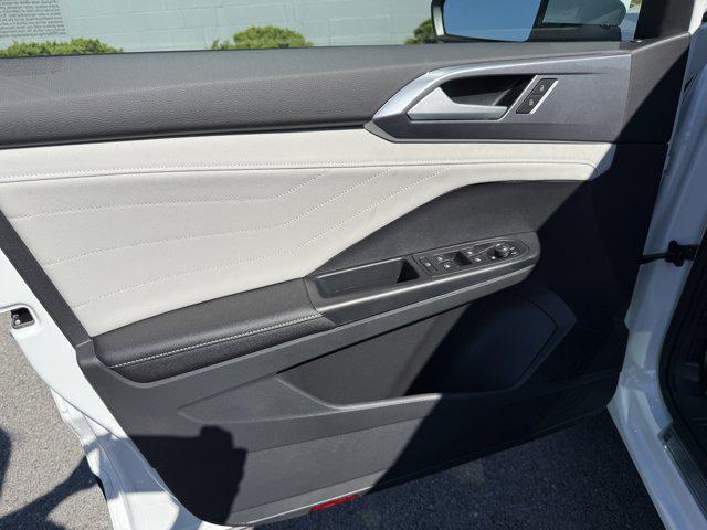 new 2025 Volkswagen Taos car, priced at $37,621
