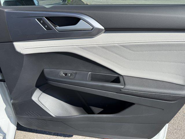 new 2025 Volkswagen Taos car, priced at $37,621