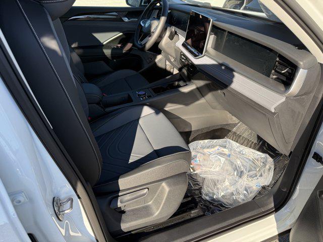 new 2025 Volkswagen Tiguan car, priced at $38,287