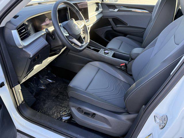 new 2025 Volkswagen Tiguan car, priced at $38,287