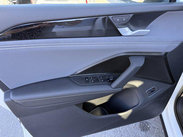 new 2025 Volkswagen Tiguan car, priced at $38,287