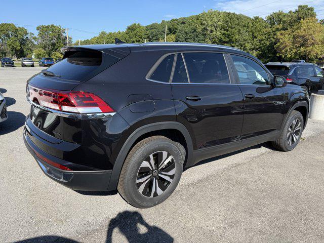 new 2026 Volkswagen Atlas Cross Sport car, priced at $42,629