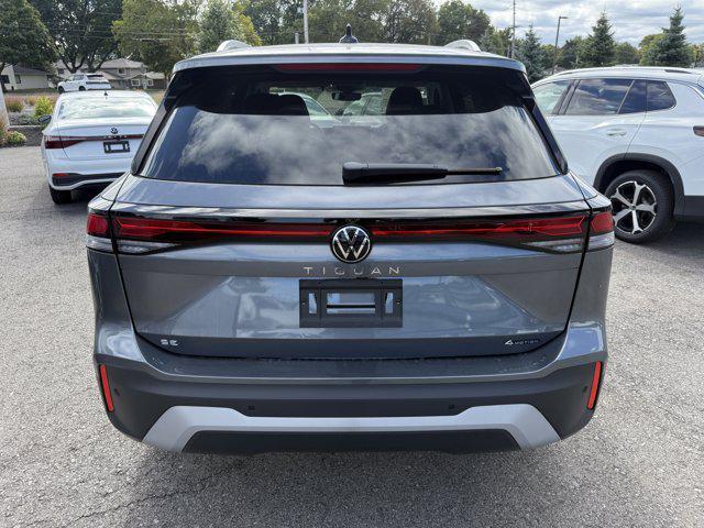new 2025 Volkswagen Tiguan car, priced at $37,871