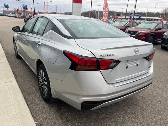 used 2023 Nissan Altima car, priced at $23,321