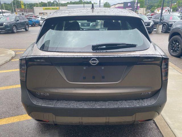 new 2025 Nissan Kicks car, priced at $24,275