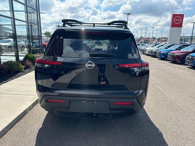 new 2024 Nissan Pathfinder car, priced at $40,132