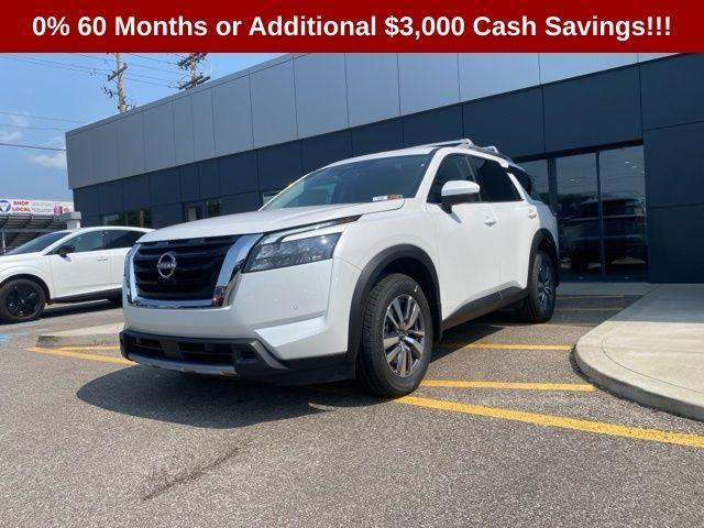 new 2025 Nissan Pathfinder car, priced at $43,995