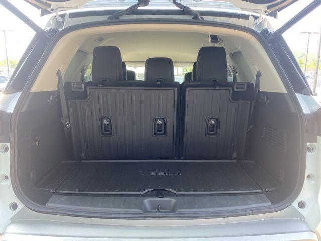 new 2025 Nissan Pathfinder car, priced at $43,995