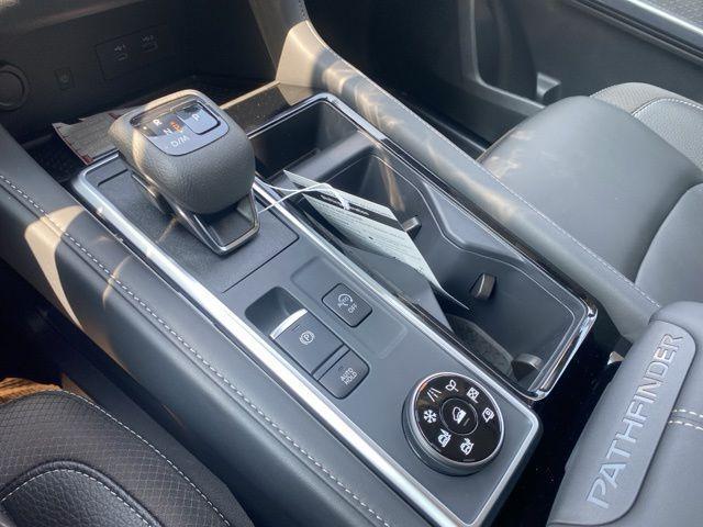 new 2025 Nissan Pathfinder car, priced at $43,995
