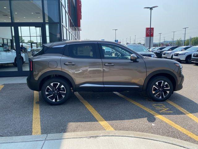 new 2025 Nissan Kicks car, priced at $26,920