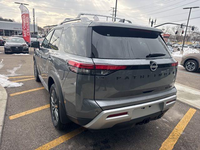 new 2025 Nissan Pathfinder car, priced at $46,096