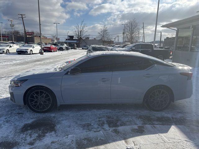 used 2023 Nissan Altima car, priced at $21,987