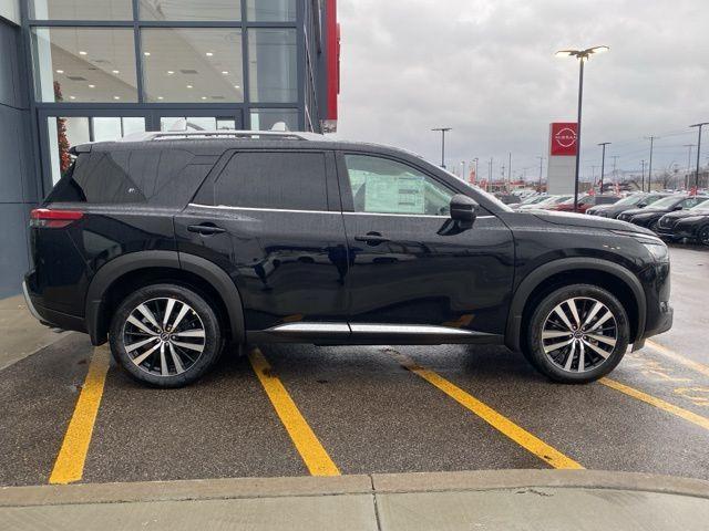 new 2025 Nissan Pathfinder car, priced at $51,972