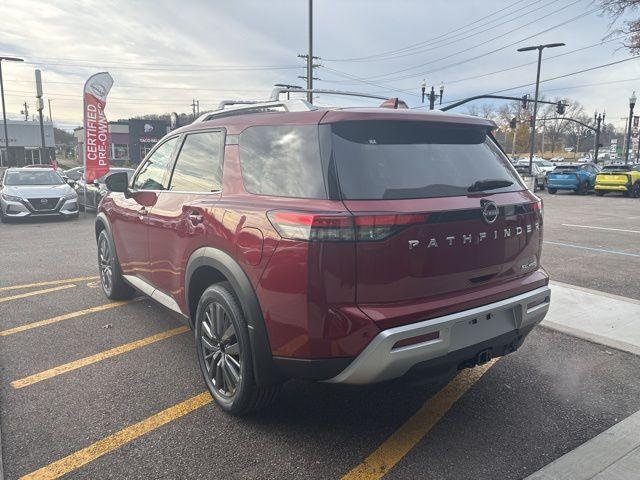 new 2025 Nissan Pathfinder car, priced at $46,123