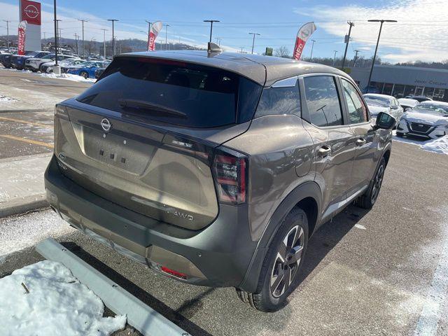 new 2025 Nissan Kicks car, priced at $26,160