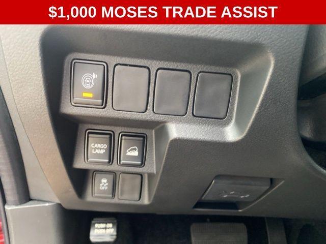 new 2025 Nissan Frontier car, priced at $39,860