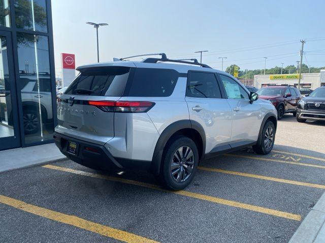 new 2025 Nissan Pathfinder car, priced at $39,792