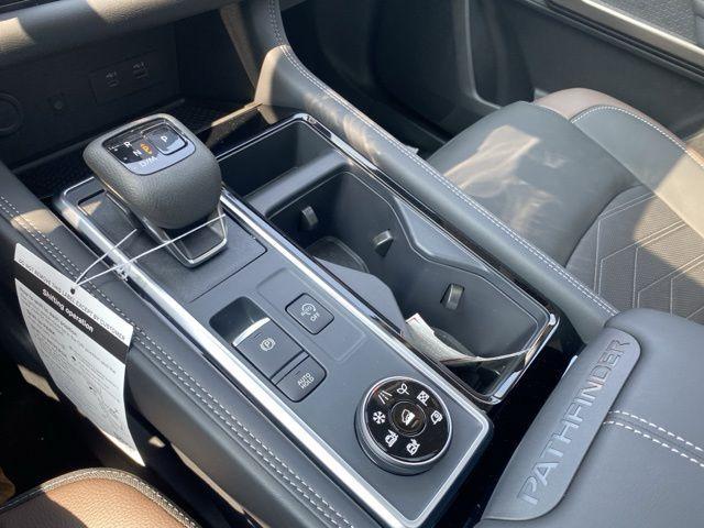 new 2025 Nissan Pathfinder car, priced at $50,052
