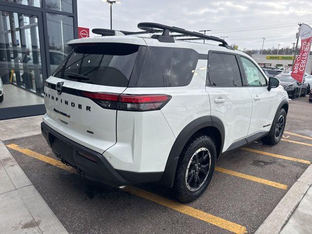 new 2025 Nissan Pathfinder car, priced at $42,450