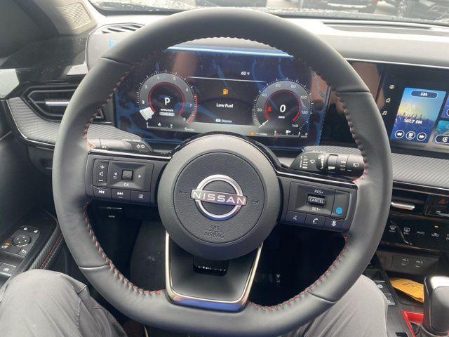 new 2025 Nissan Kicks car, priced at $27,995
