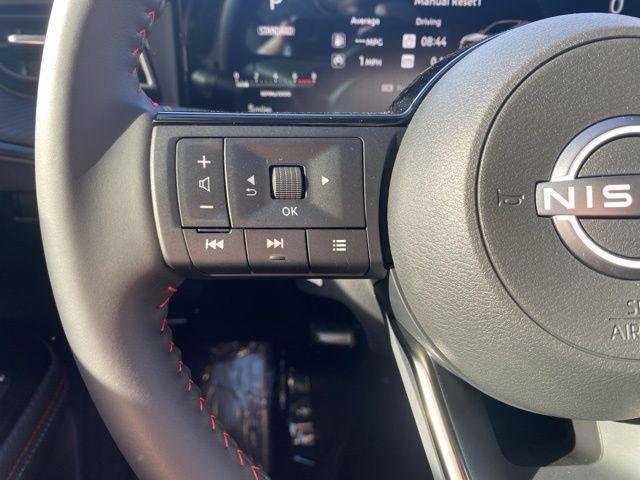 new 2025 Nissan Kicks car, priced at $28,555