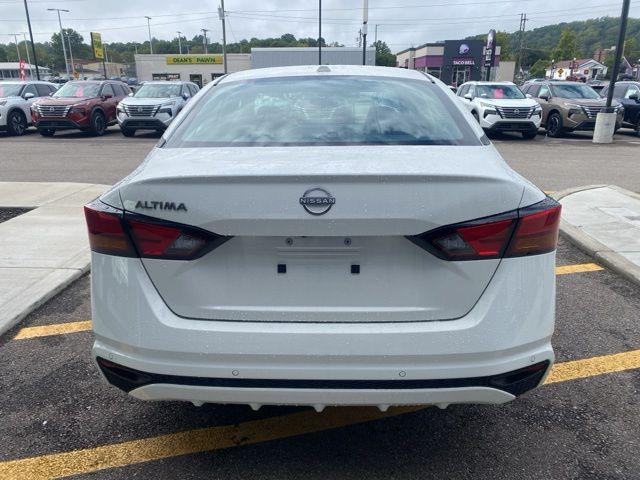 new 2025 Nissan Altima car, priced at $25,652