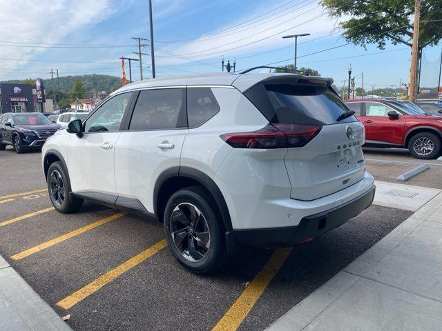 new 2024 Nissan Rogue car, priced at $33,050