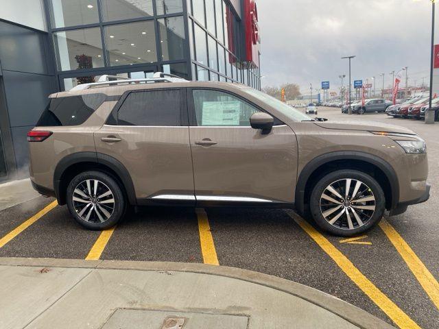 new 2025 Nissan Pathfinder car, priced at $52,030