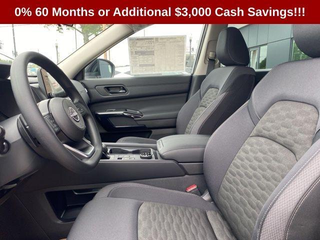 new 2025 Nissan Pathfinder car, priced at $36,440