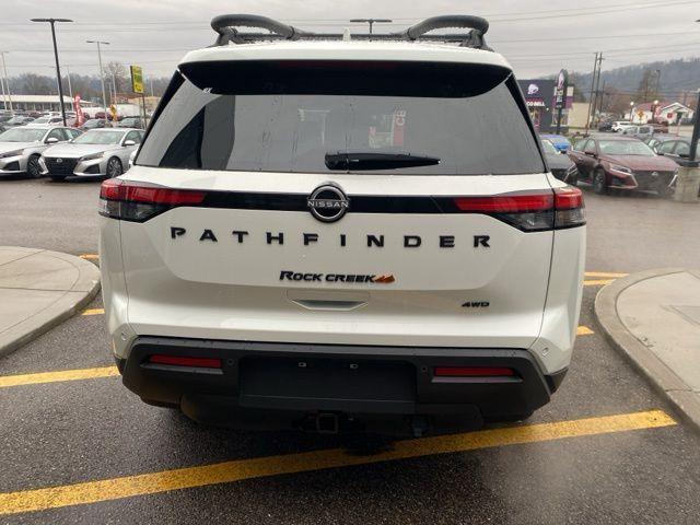 new 2025 Nissan Pathfinder car, priced at $42,450