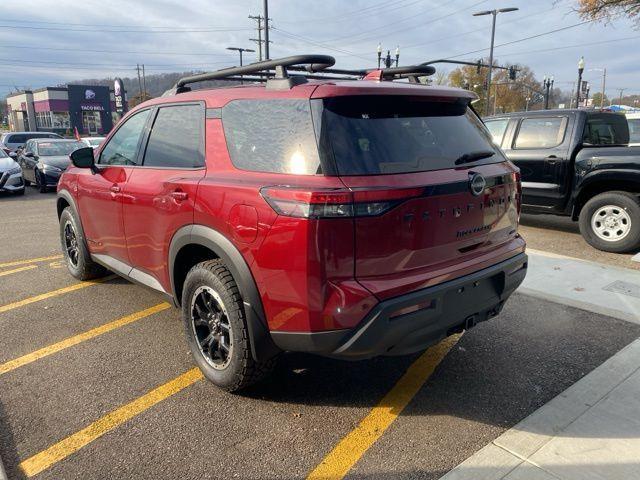 new 2025 Nissan Pathfinder car, priced at $45,575