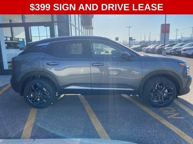 new 2025 Nissan Kicks car, priced at $28,885