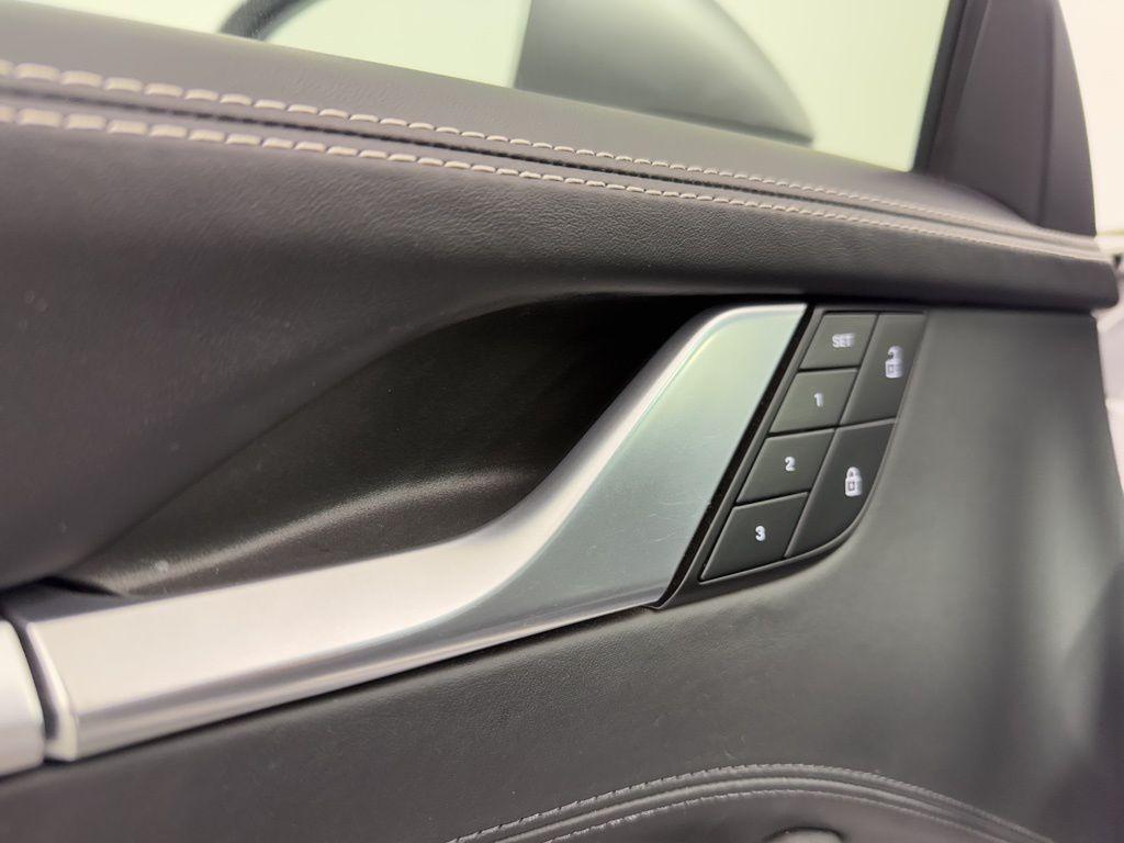 used 2022 Porsche 911 car, priced at $227,495