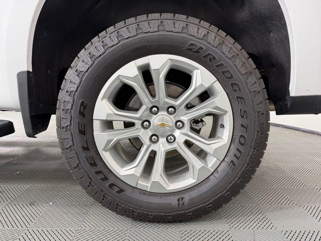 used 2025 Chevrolet Silverado 1500 car, priced at $52,495