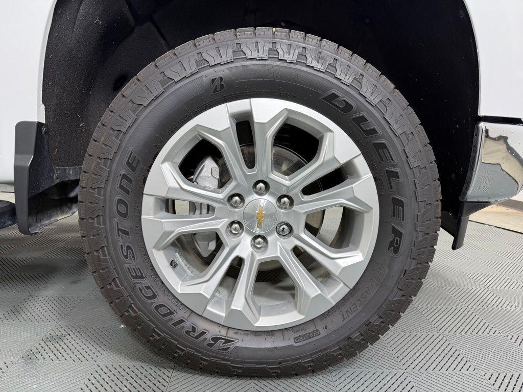 used 2025 Chevrolet Silverado 1500 car, priced at $52,495