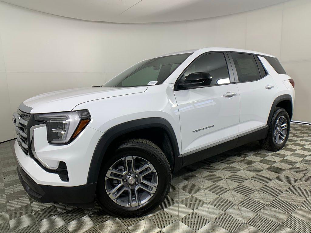 used 2025 GMC Terrain car, priced at $30,995