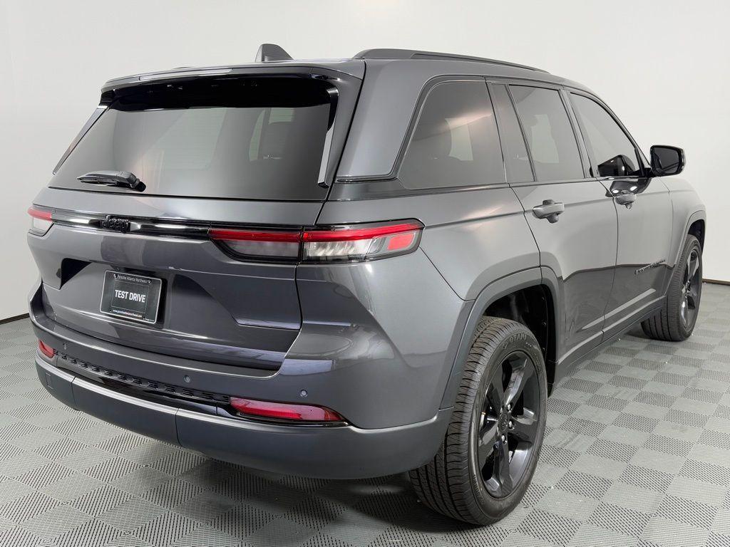 used 2023 Jeep Grand Cherokee car, priced at $25,995
