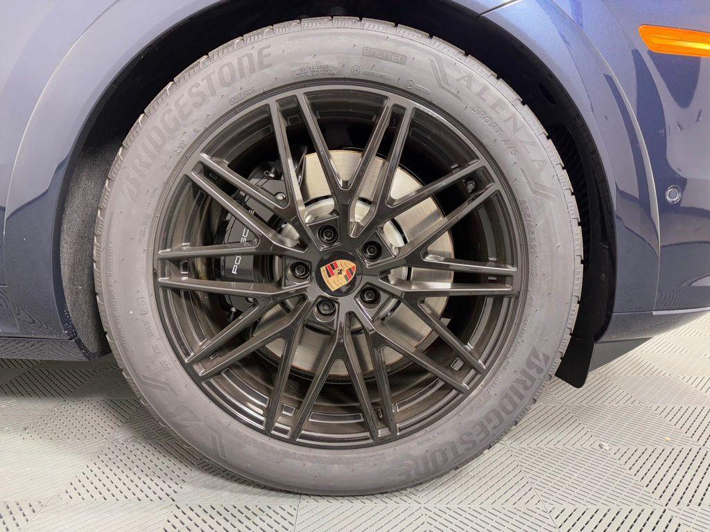 new 2026 Porsche Cayenne car, priced at $153,330