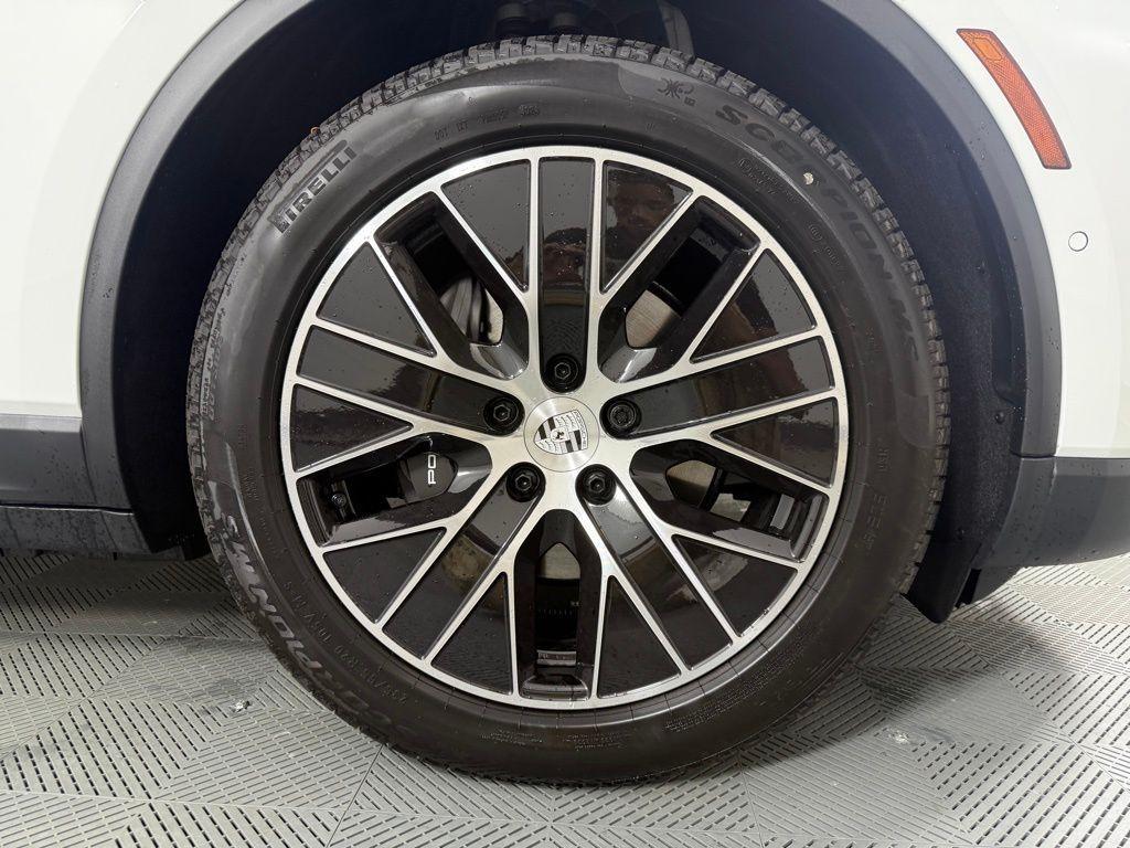 new 2025 Porsche Macan car, priced at $87,935