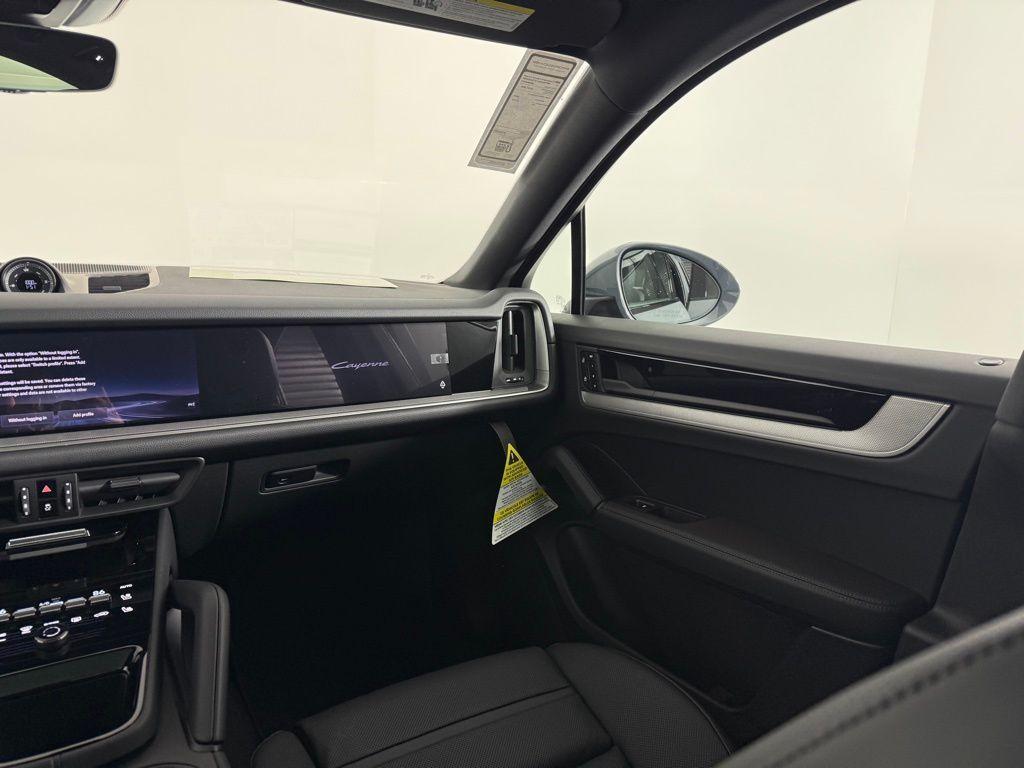 new 2026 Porsche Cayenne car