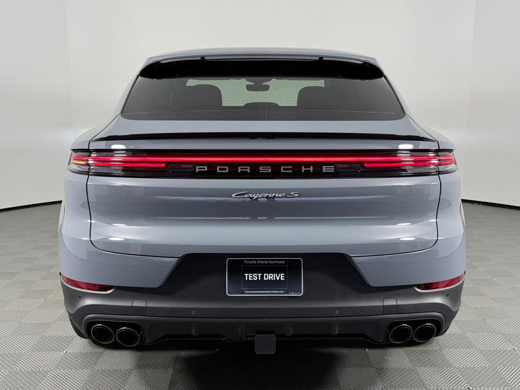 new 2026 Porsche Cayenne car