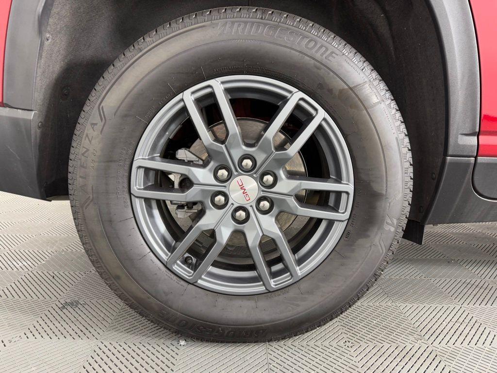 used 2025 GMC Acadia car, priced at $37,495